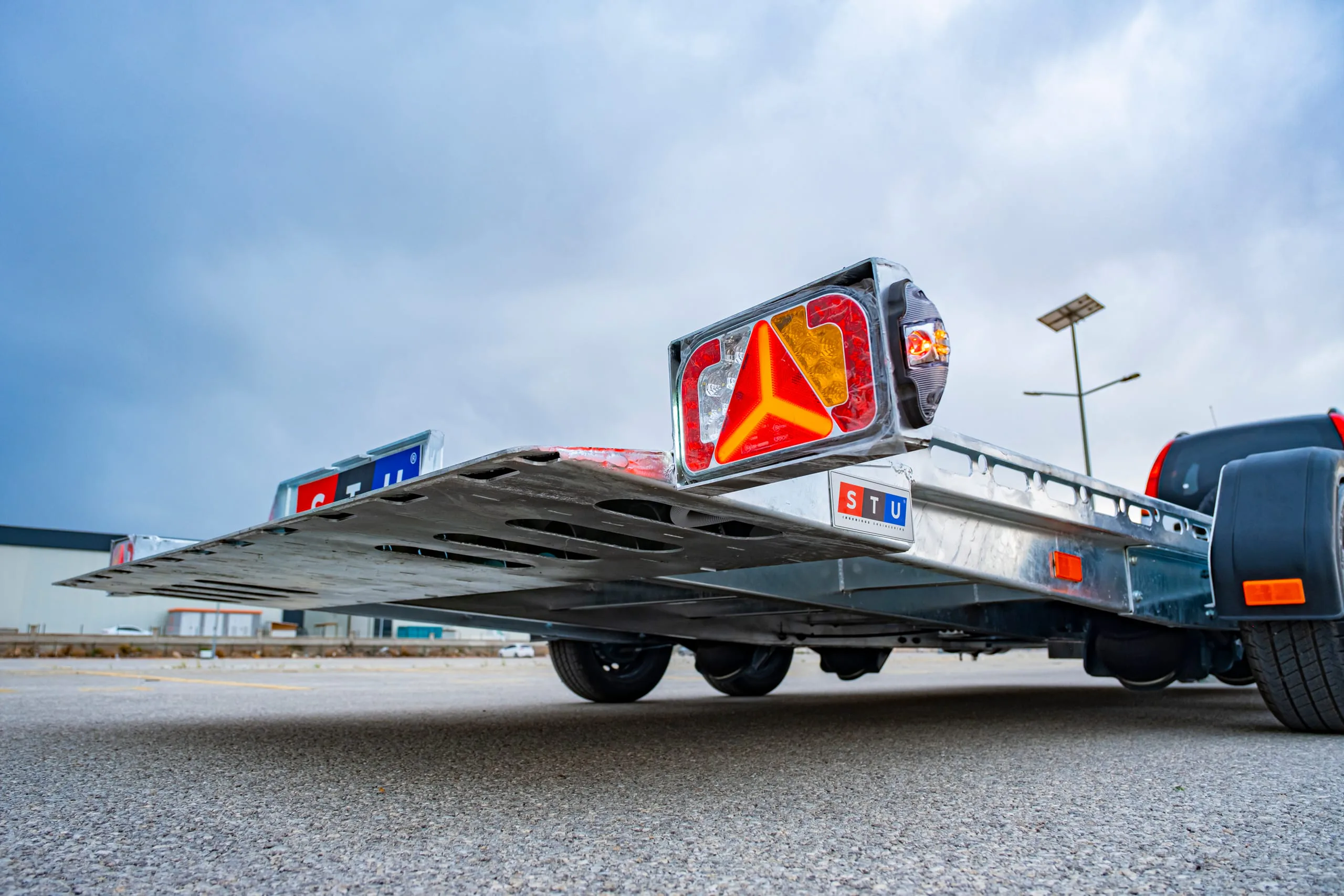 Rückleuchten — STU Trailers
