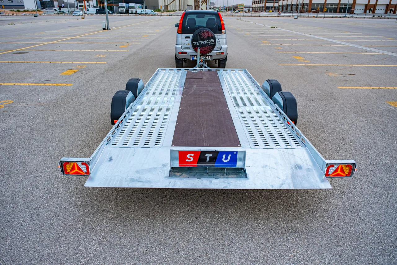Plattformdetail — STU Trailers